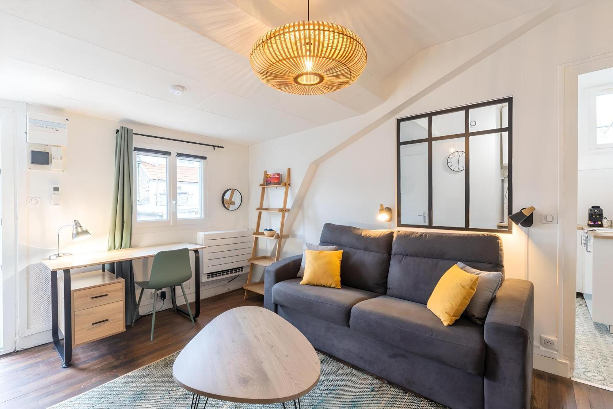 La Parenthese Sous Les Toits Apartment Фонтенбло Екстериор снимка